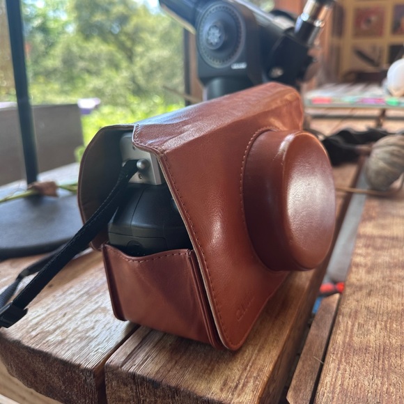 PU Leather Carry Case for Fujifilm Instax Wide 300 Polaroid Camera - with straps - Picture 4 of 7